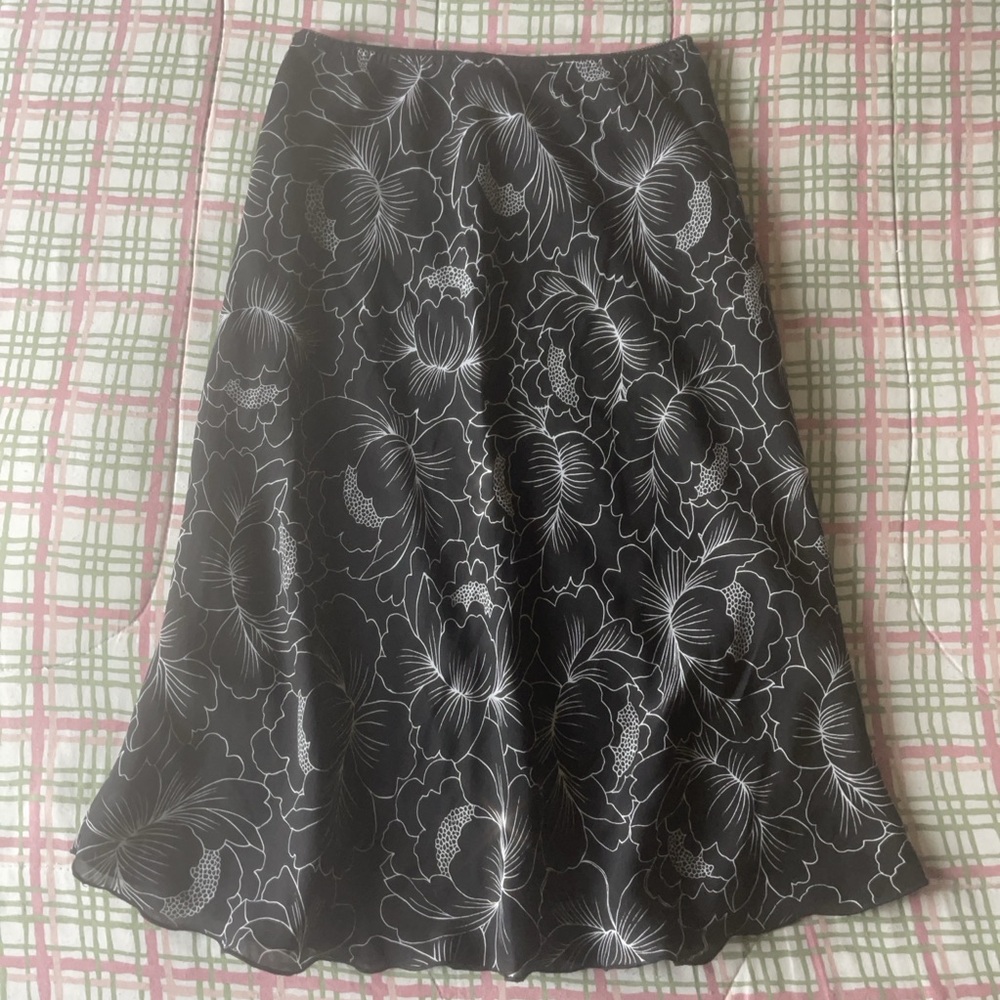 🎀 FINAL SALE midi skirt